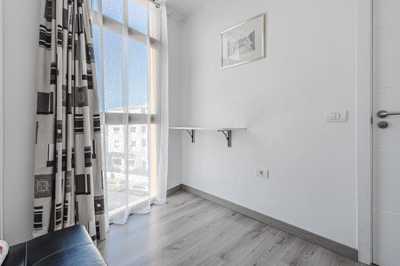 Family Apartment With 3 Bedrooms And Balcony Near Los Gigantes And Ocean Пуерто-де-Сантьяго Екстер'єр фото