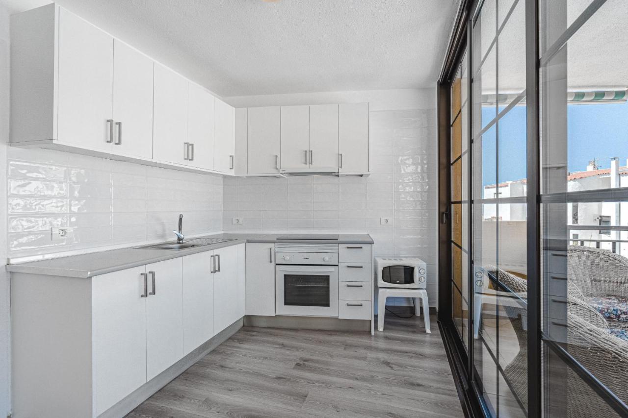 Family Apartment With 3 Bedrooms And Balcony Near Los Gigantes And Ocean Пуерто-де-Сантьяго Екстер'єр фото
